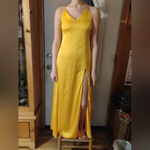 Elegant Yellow Dress